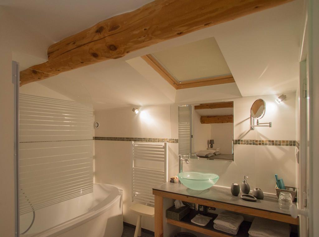 Le Mas De La Fontaine Bed and Breakfast Le Pegue Camera foto