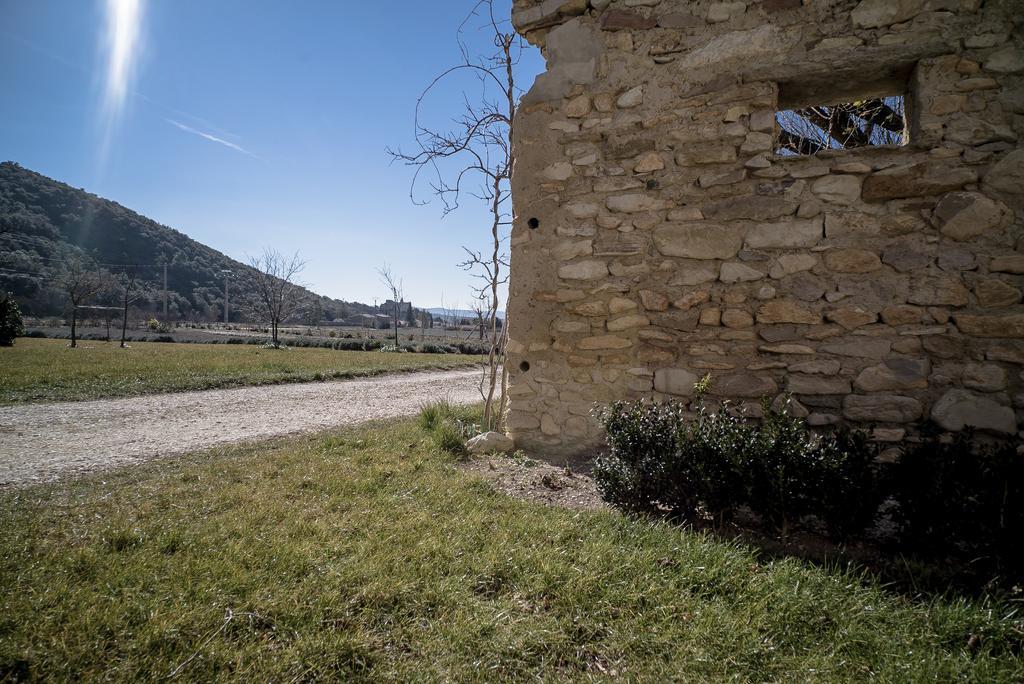 Le Mas De La Fontaine Bed and Breakfast Le Pegue Esterno foto